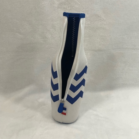 Grey Goose Vodka 14” Coozi Keep Cold Zip Up Liquor Bottle Holder Blue & White. - Picture 9 of 11